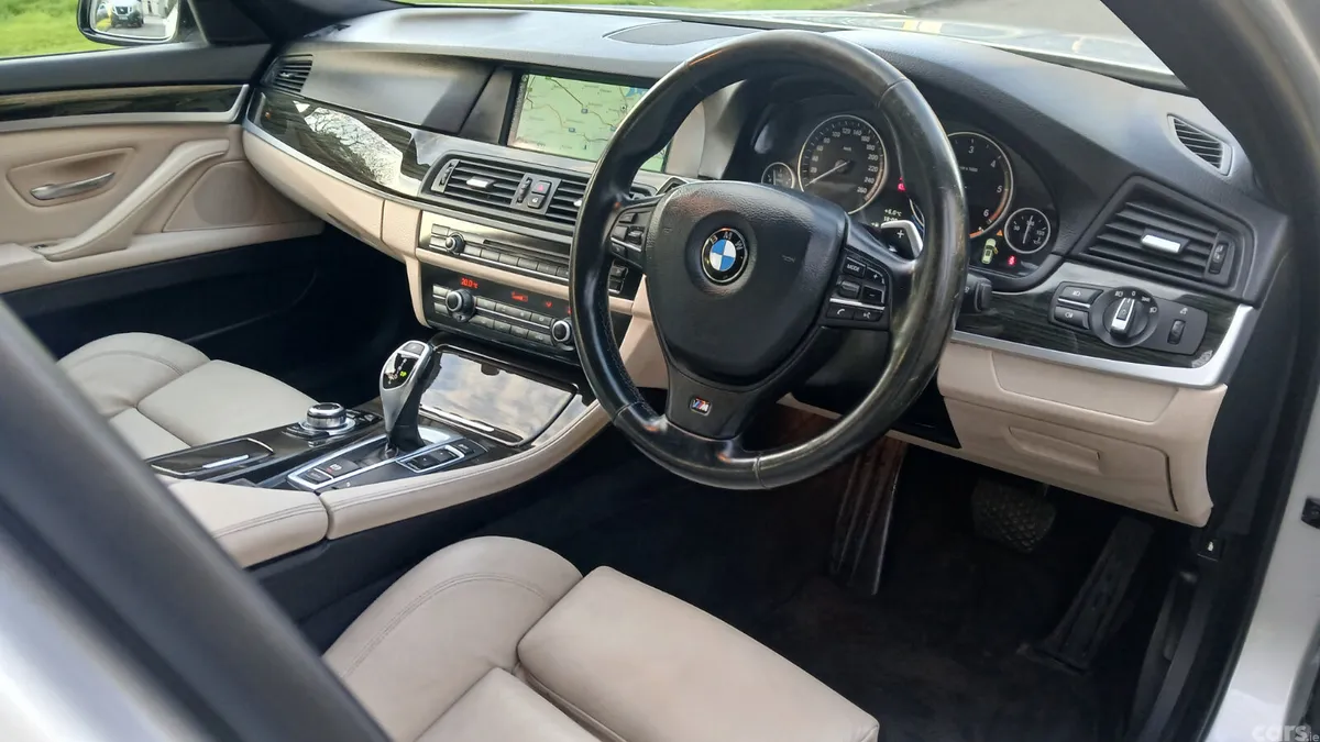 BMW 5-Series Estate, Diesel, 2013, Silver