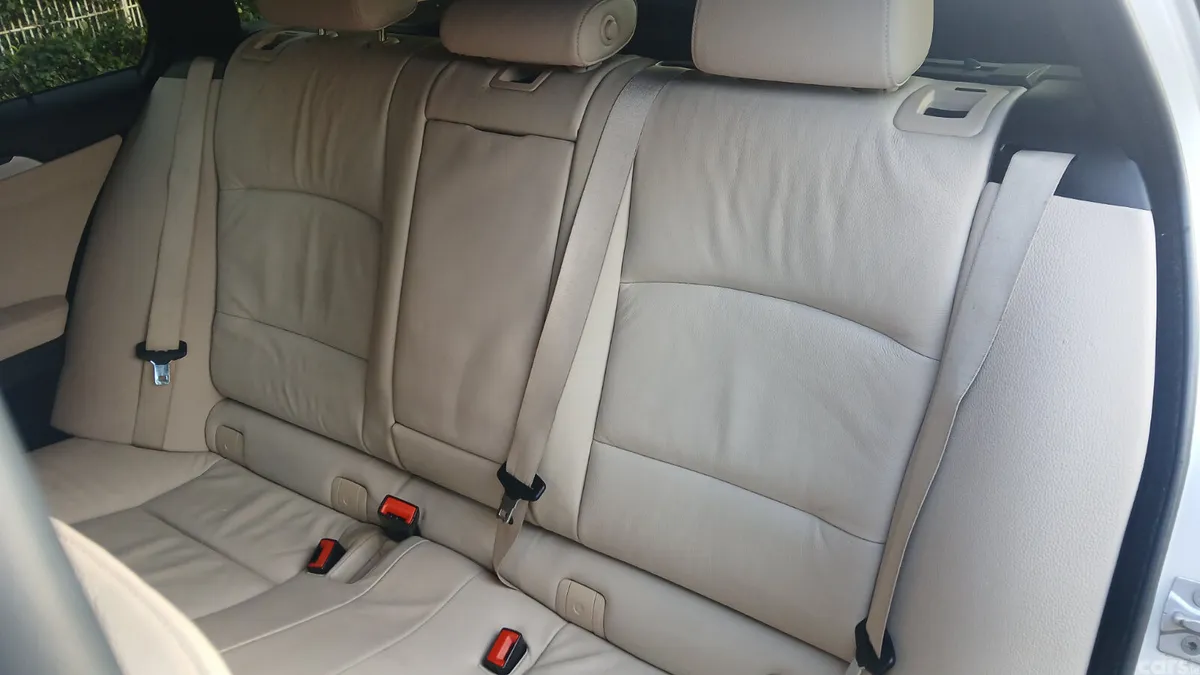 BMW 5-Series Estate, Diesel, 2013, Silver