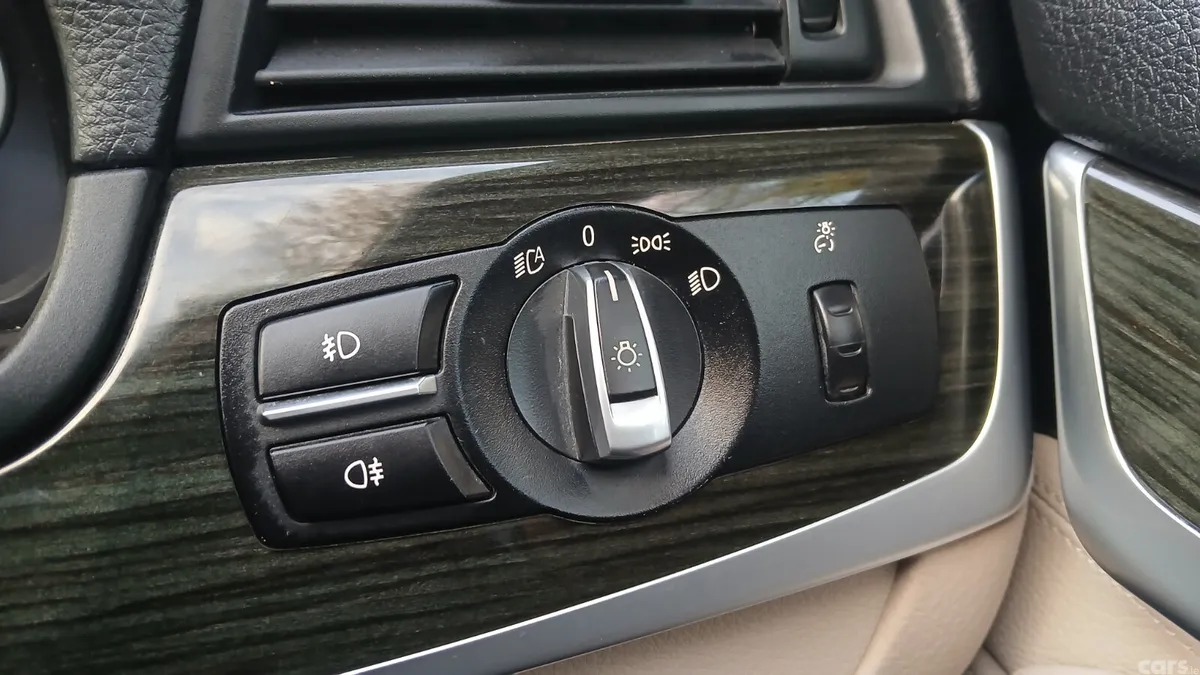 BMW 5-Series Estate, Diesel, 2013, Silver