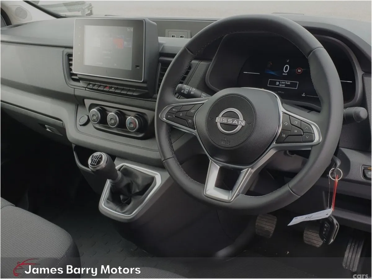 Nissan Primastar MPV, Diesel, 2026, White