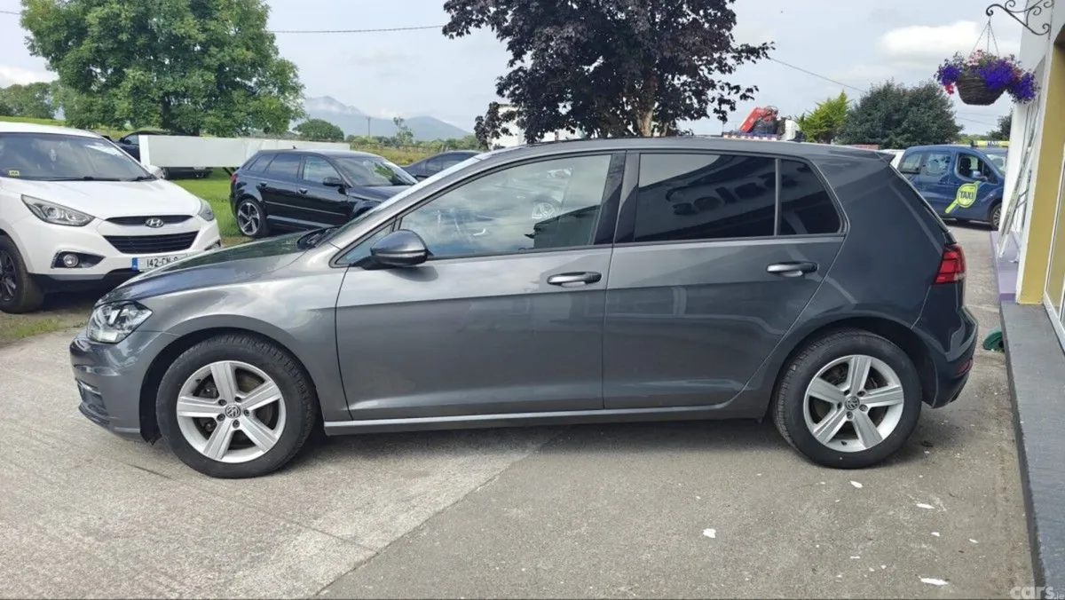 Volkswagen Golf Hatchback, Diesel, 2018, Grey
