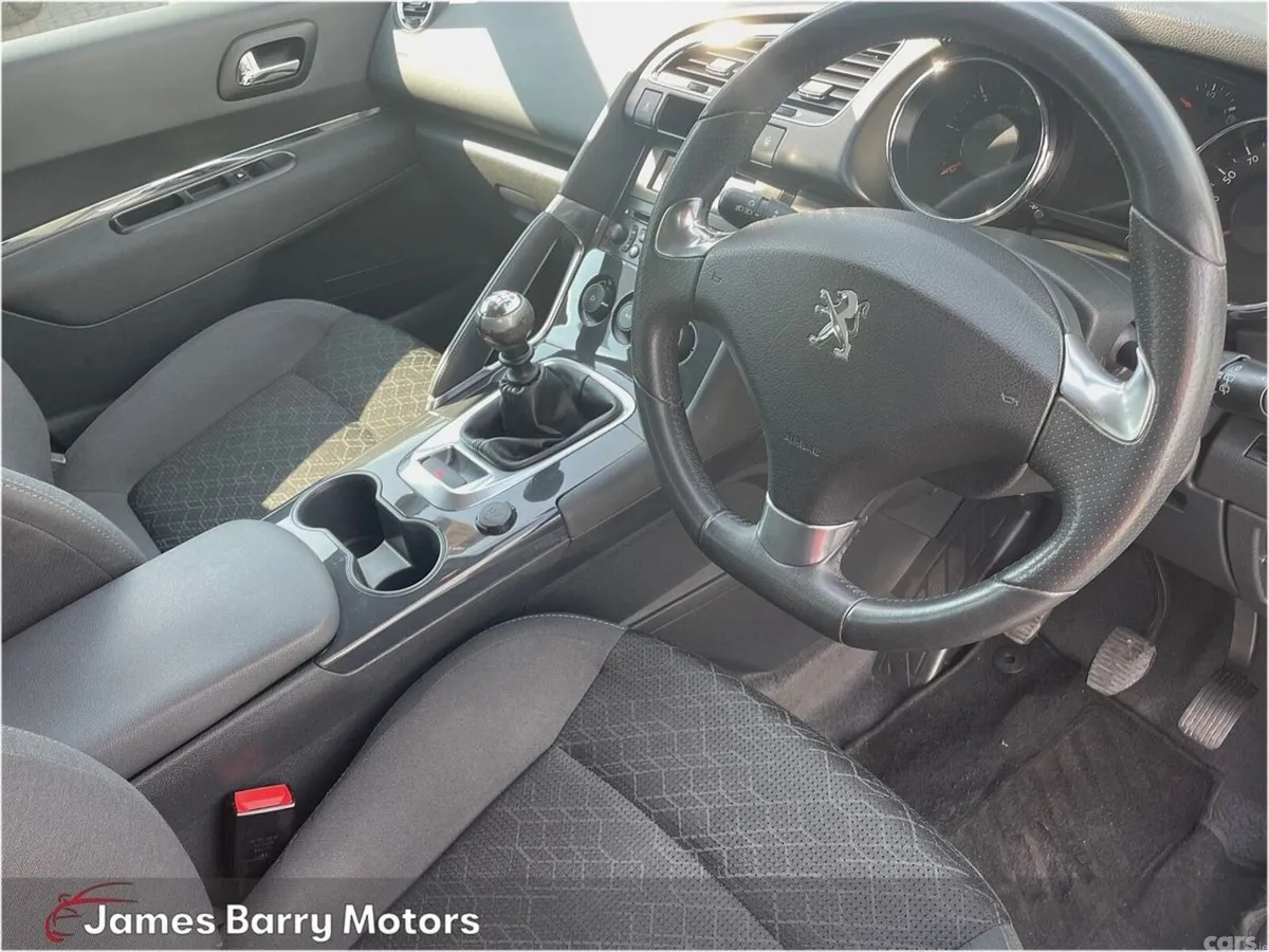 Peugeot 3008 SUV, Diesel, 2015, Grey