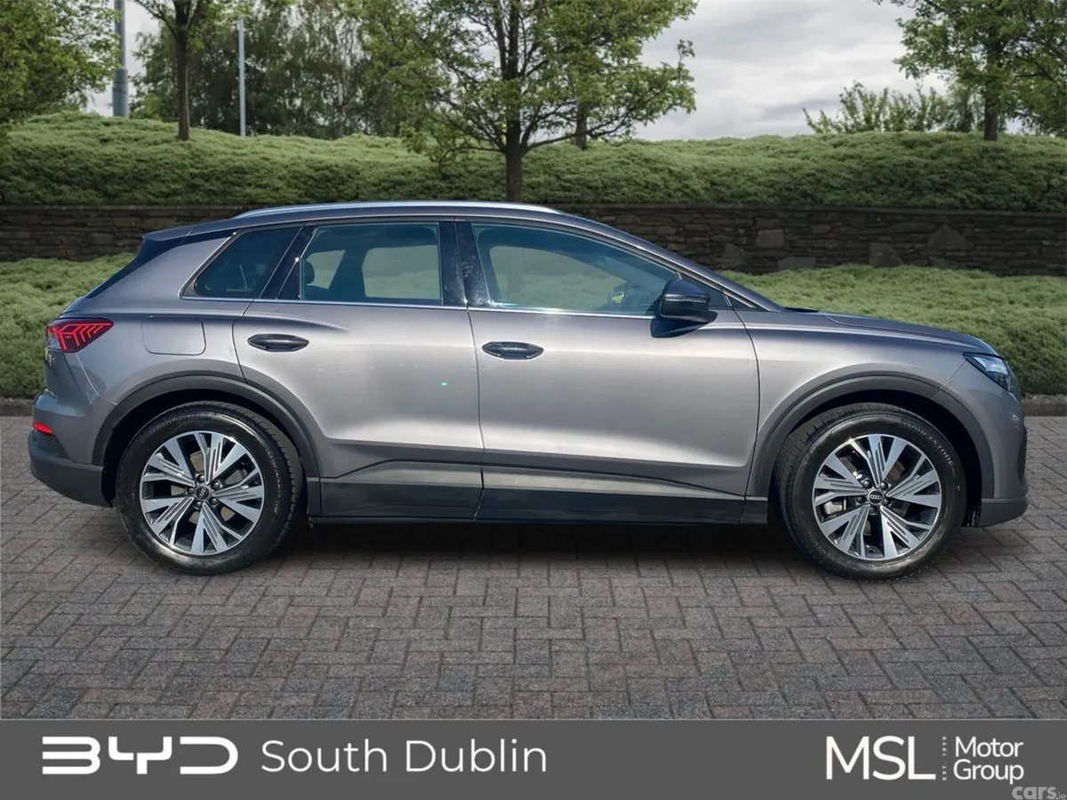 Audi Q4 e-tron Estate, Electric, 2021, Grey