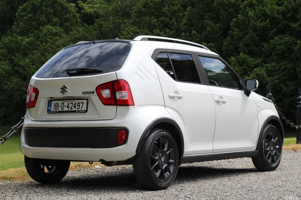 Suzuki Ignis Hatchback, Petrol, 2018, White