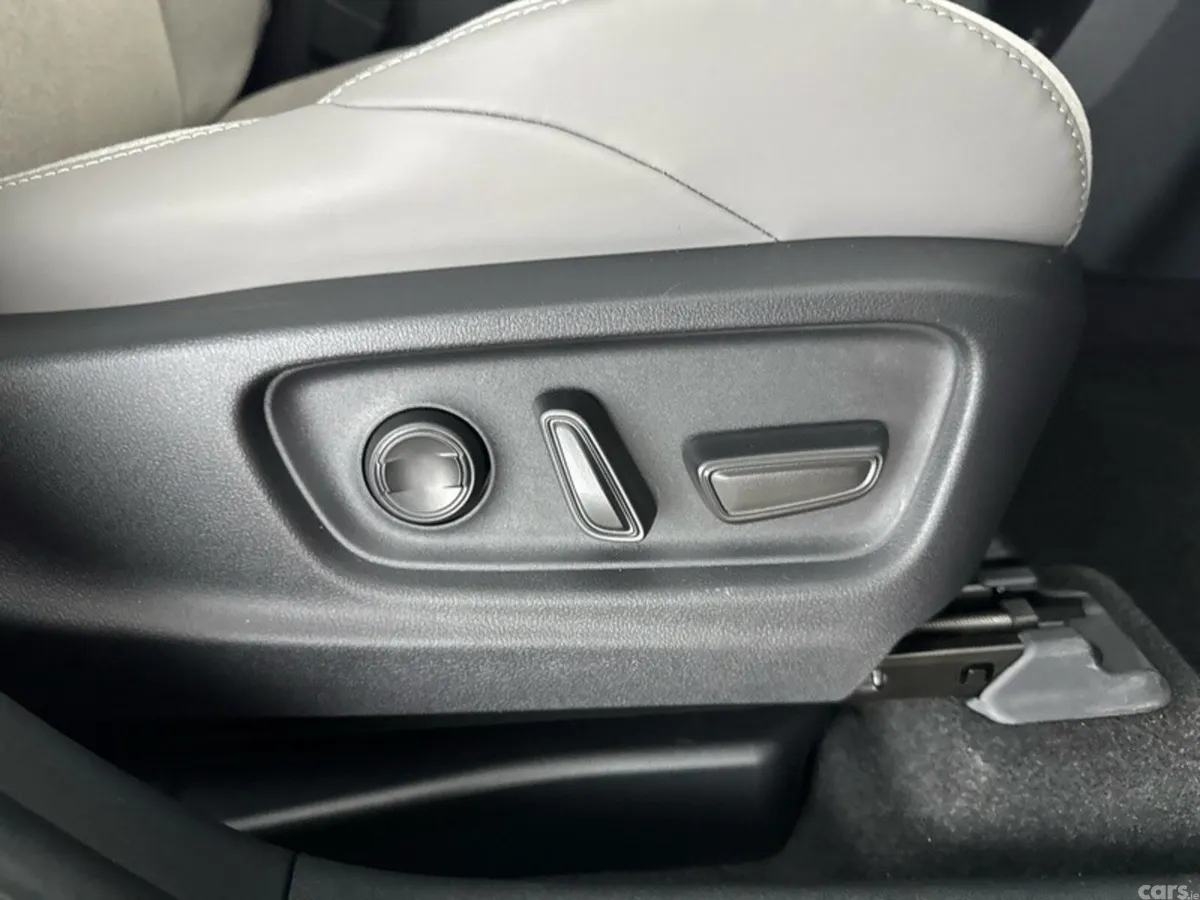 Toyota C-HR Estate, Electric, 2026, Brown