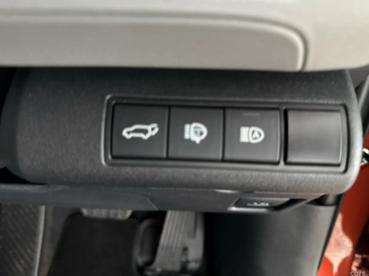 Toyota C-HR Estate, Electric, 2026, Brown