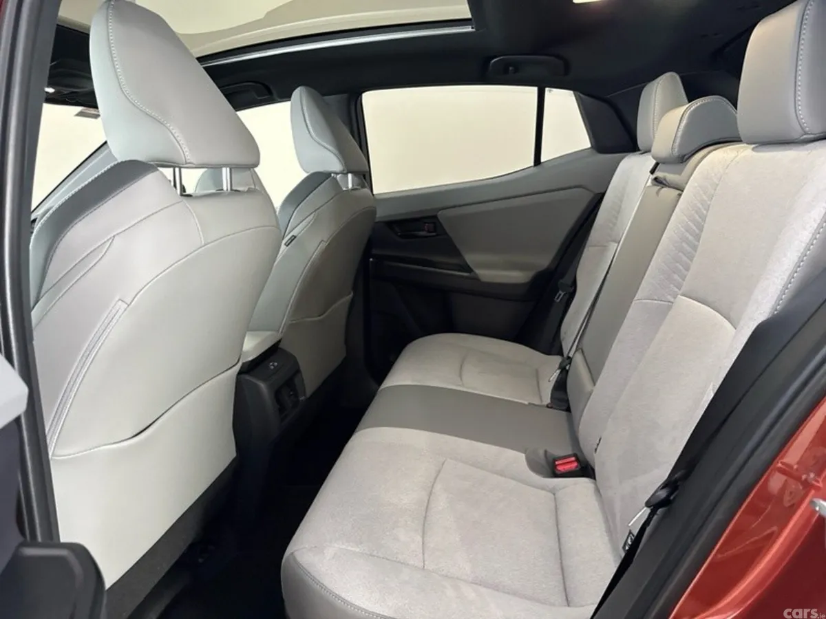 Toyota C-HR Estate, Electric, 2026, Brown