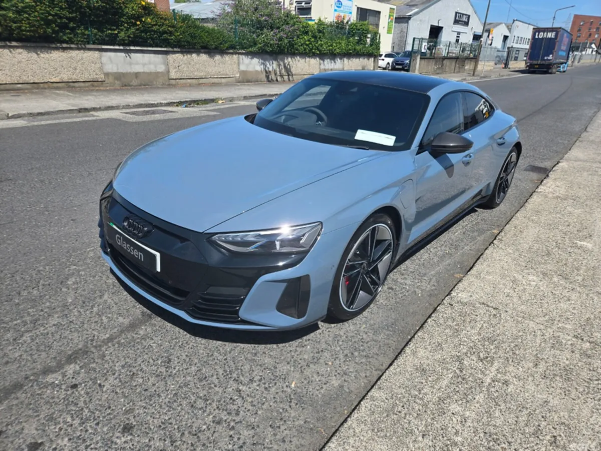 Audi RS e-tron GT Coupe, Electric, 2022, Grey