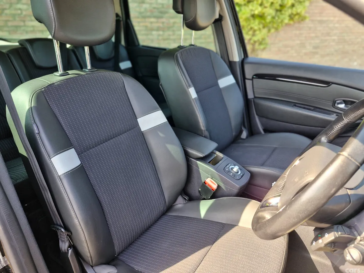 Renault Scenic MPV, Diesel, 2016, Black