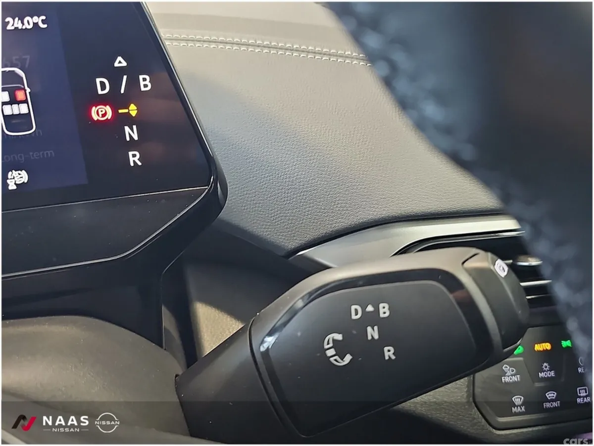 Volkswagen ID.5 Estate, Electric, 2025, Blue