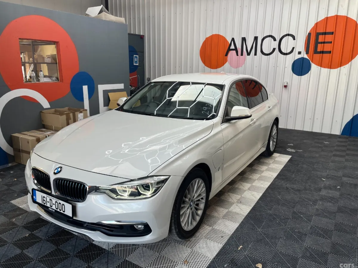 BMW 3-Series Saloon, Petrol Plug-in Hybrid, 2016, White