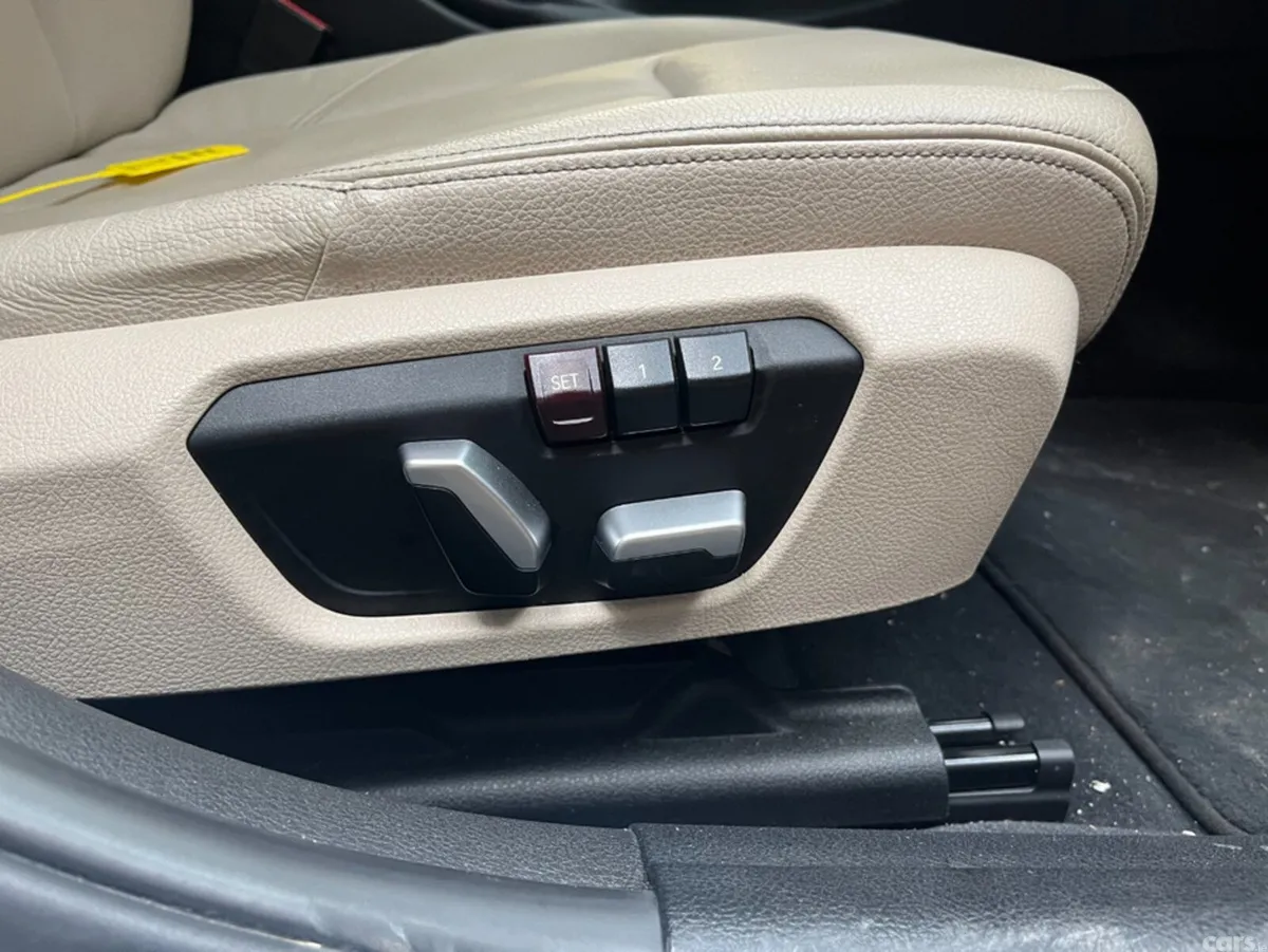 BMW 3-Series Saloon, Petrol Plug-in Hybrid, 2016, White