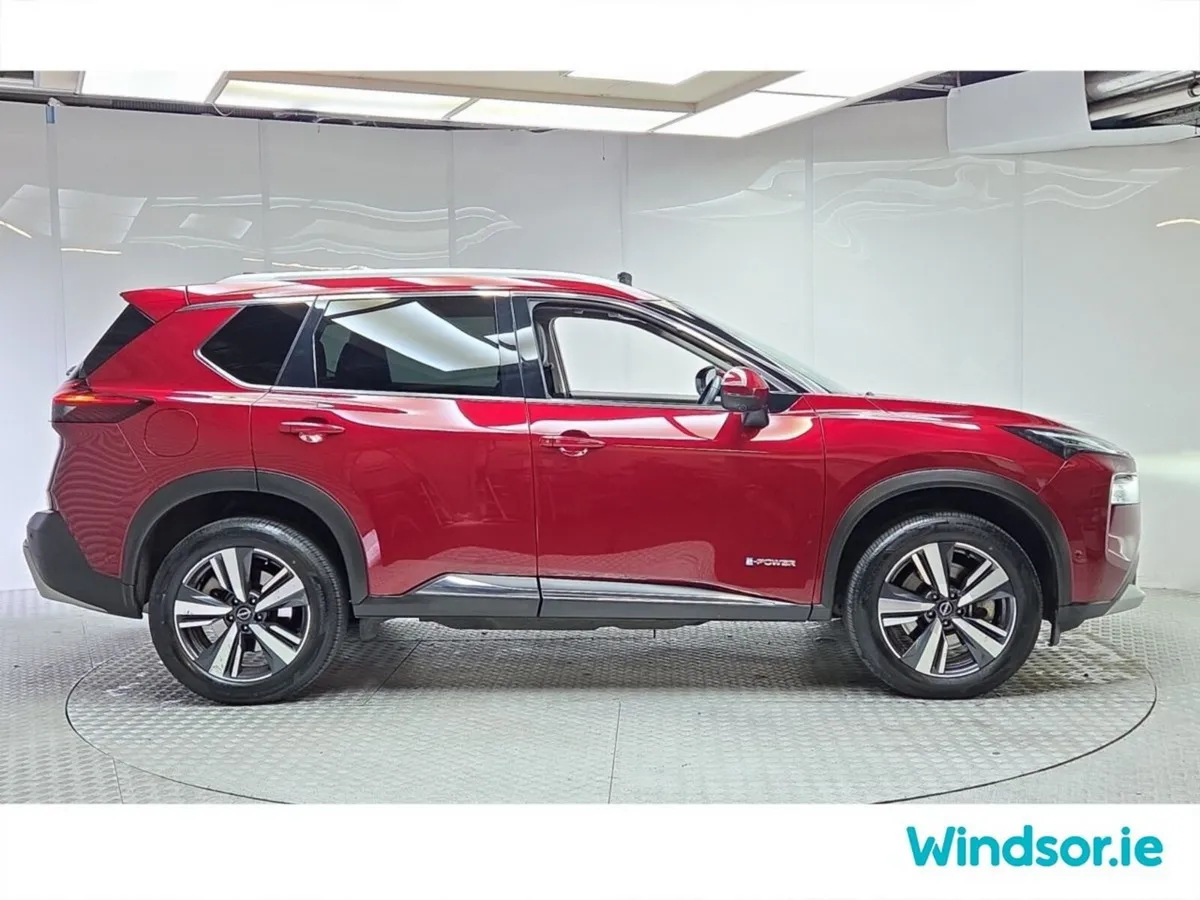 Nissan X-Trail SUV, Petrol Hybrid, 2025, Red