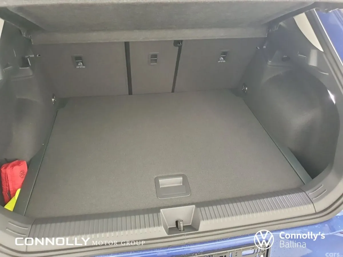Volkswagen T-Roc SUV, Petrol Hybrid, 2026, Blue