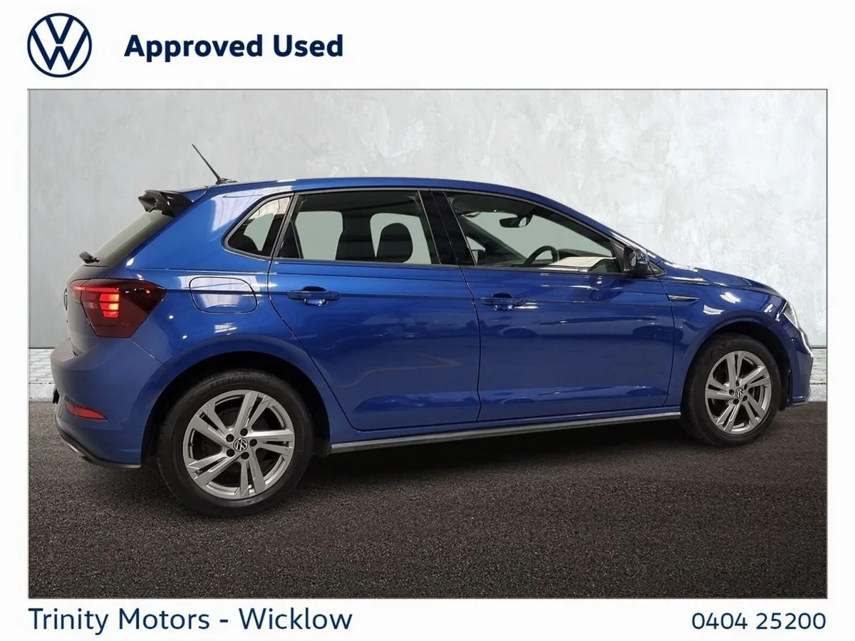 Volkswagen Polo Hatchback, Petrol, 2023, Blue