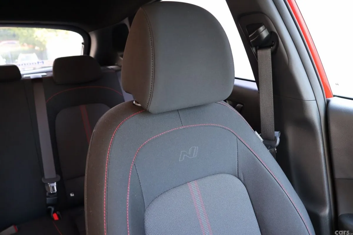 Hyundai KONA MPV, Petrol, 2022, Red