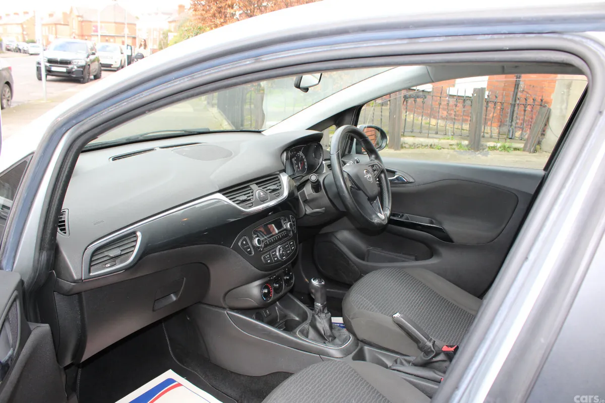 Opel Corsa Hatchback, Diesel, 2017, Grey