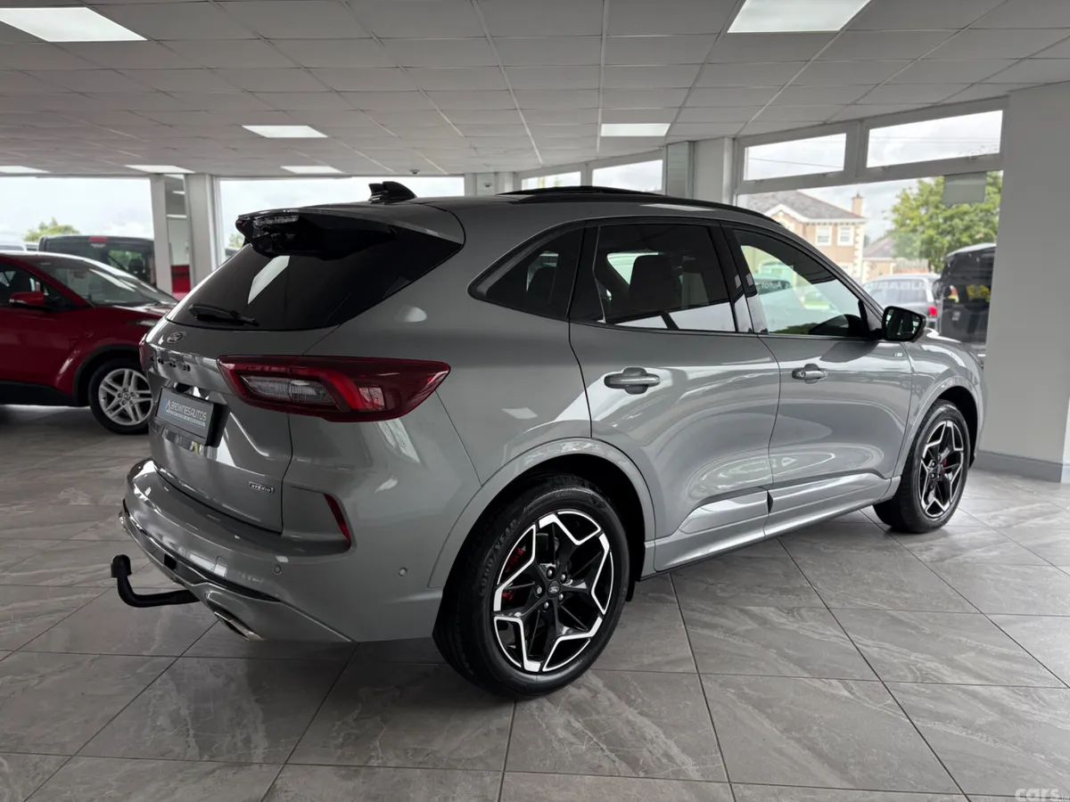 Ford Kuga SUV, Petrol Hybrid, 2024, Silver