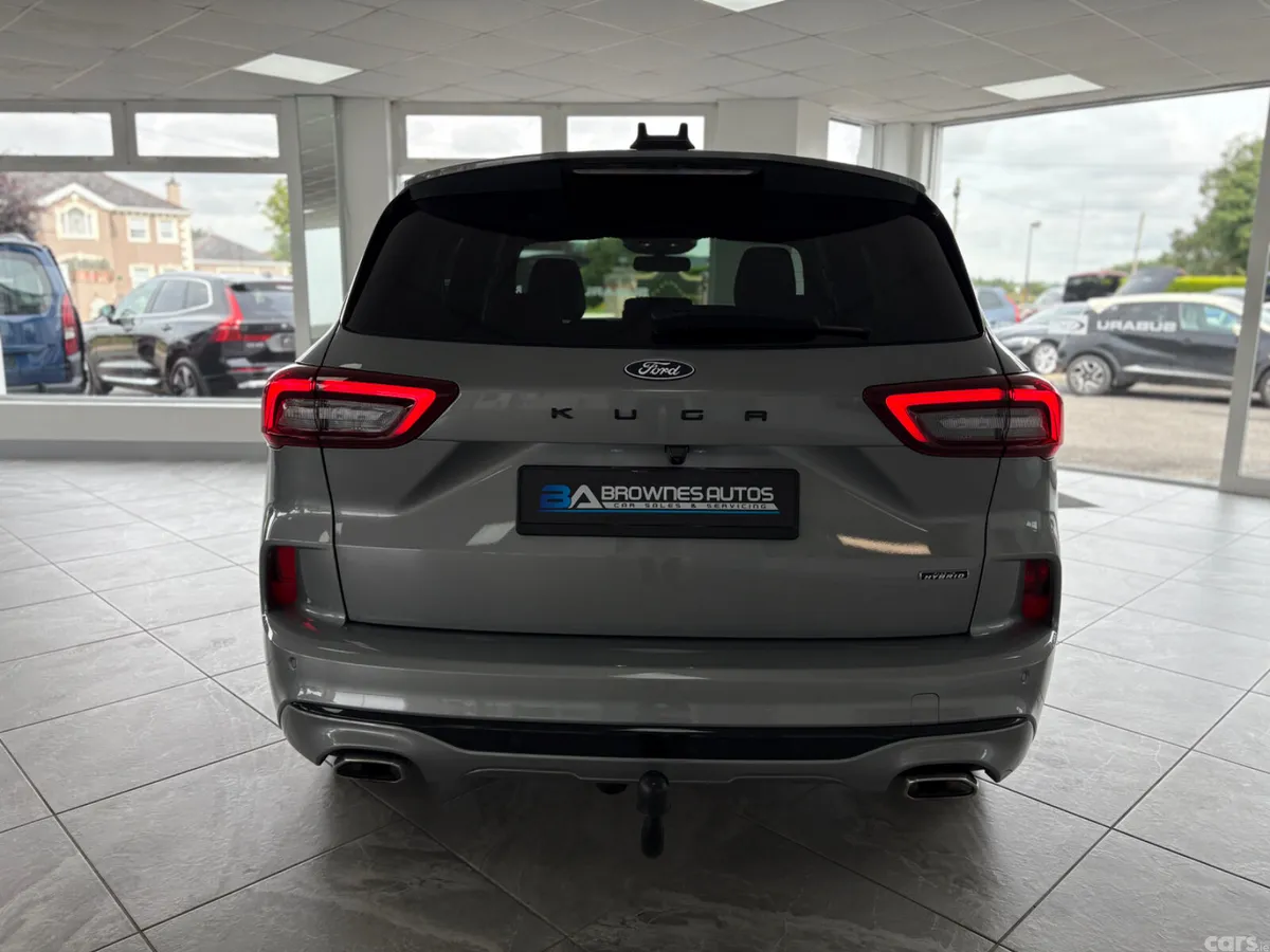 Ford Kuga SUV, Petrol Hybrid, 2024, Silver