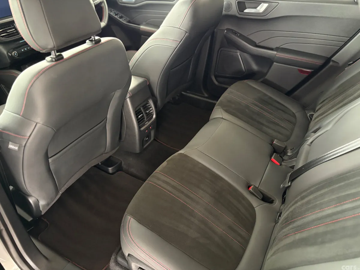 Ford Kuga SUV, Petrol Hybrid, 2024, Silver