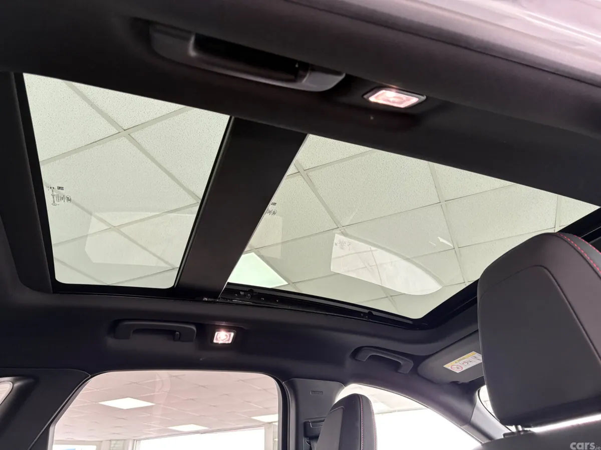 Ford Kuga SUV, Petrol Hybrid, 2024, Silver