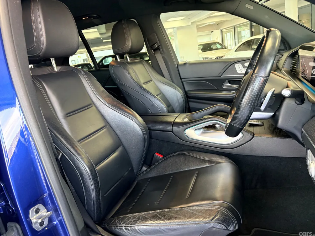 Mercedes-Benz GLE SUV, Diesel Plug-in Hybrid, 2021, Blue