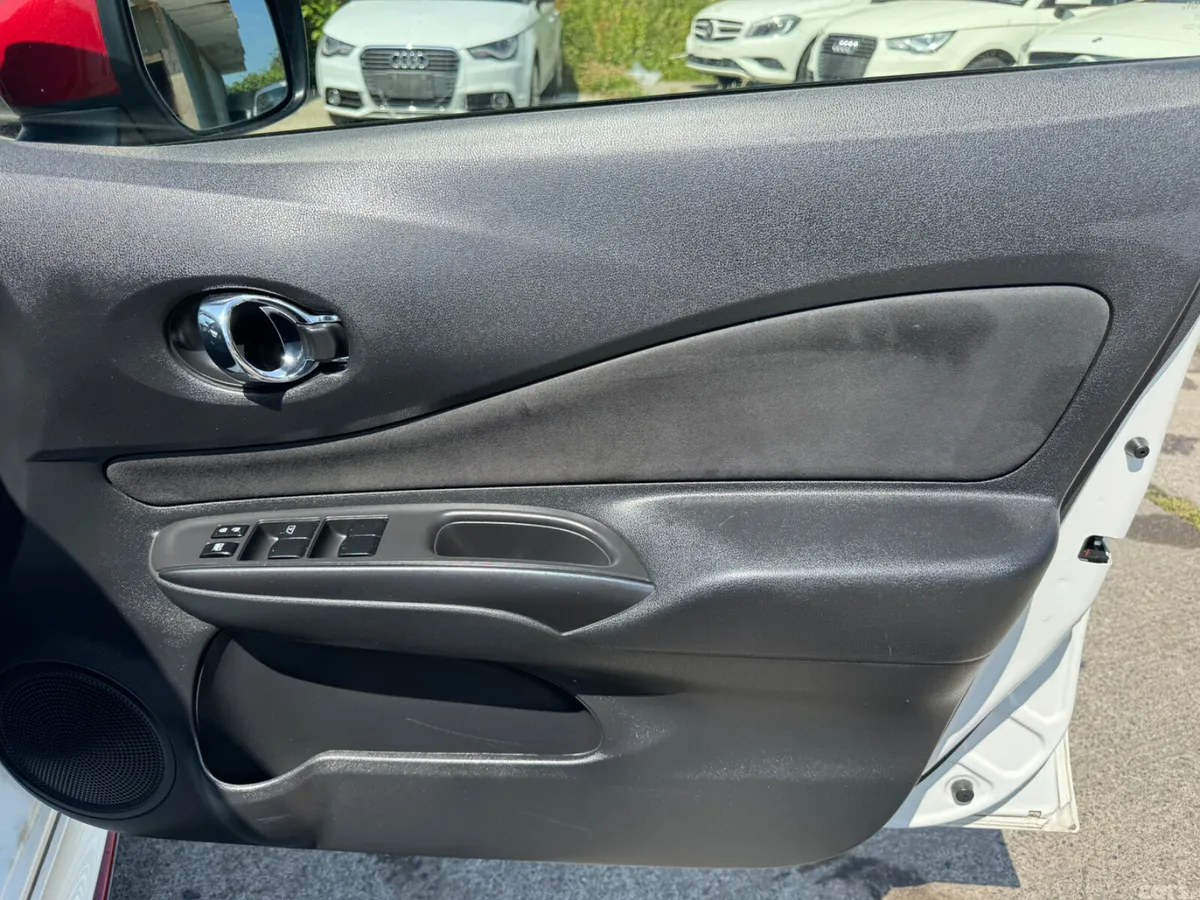 Nissan Note Hatchback, Petrol Hybrid, 2017, White