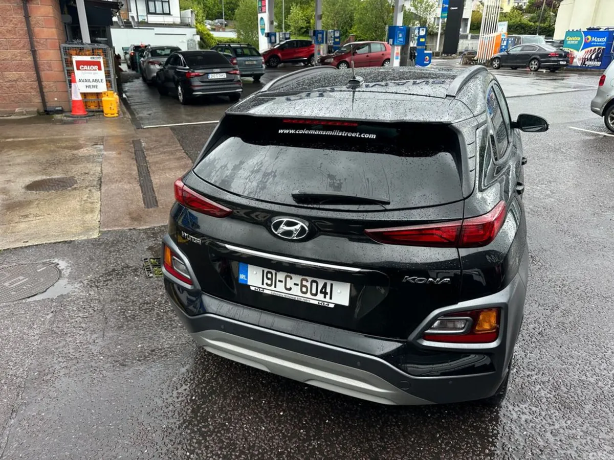 Hyundai KONA MPV, Petrol, 2019, Black