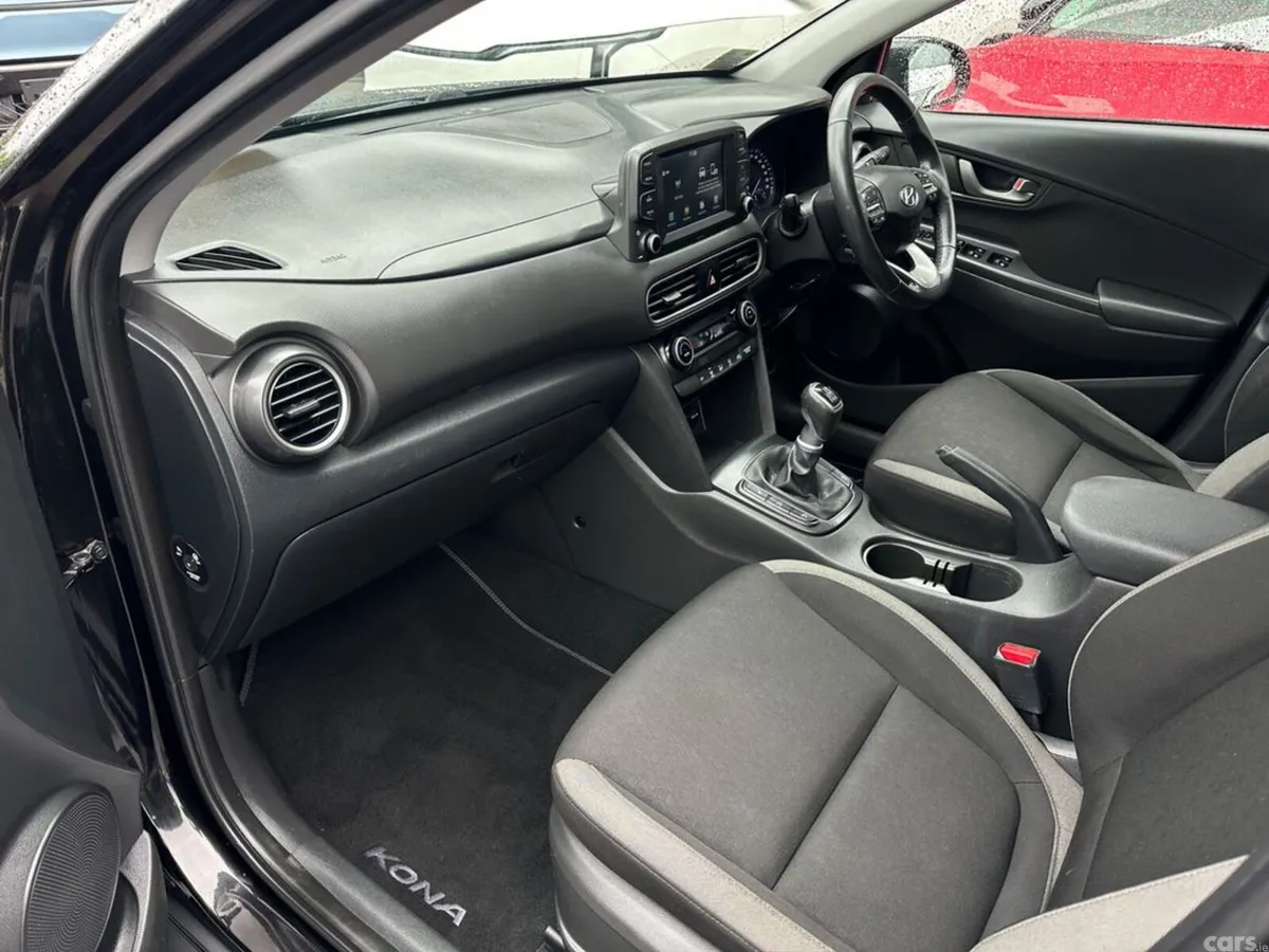 Hyundai KONA MPV, Petrol, 2019, Black