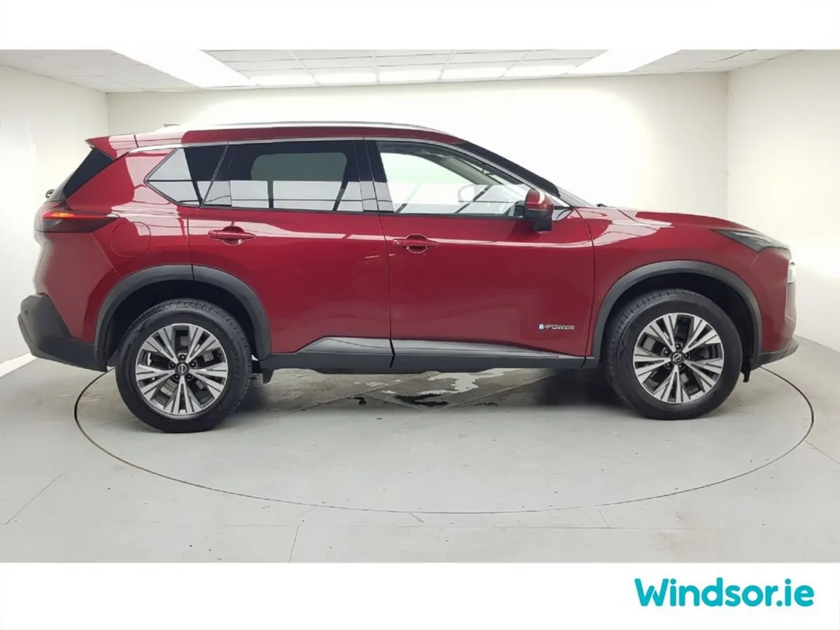 Nissan X-Trail SUV, Petrol, 2023, Red