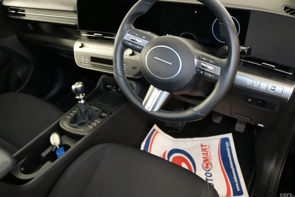 Hyundai KONA SUV, Petrol, 2023, Black