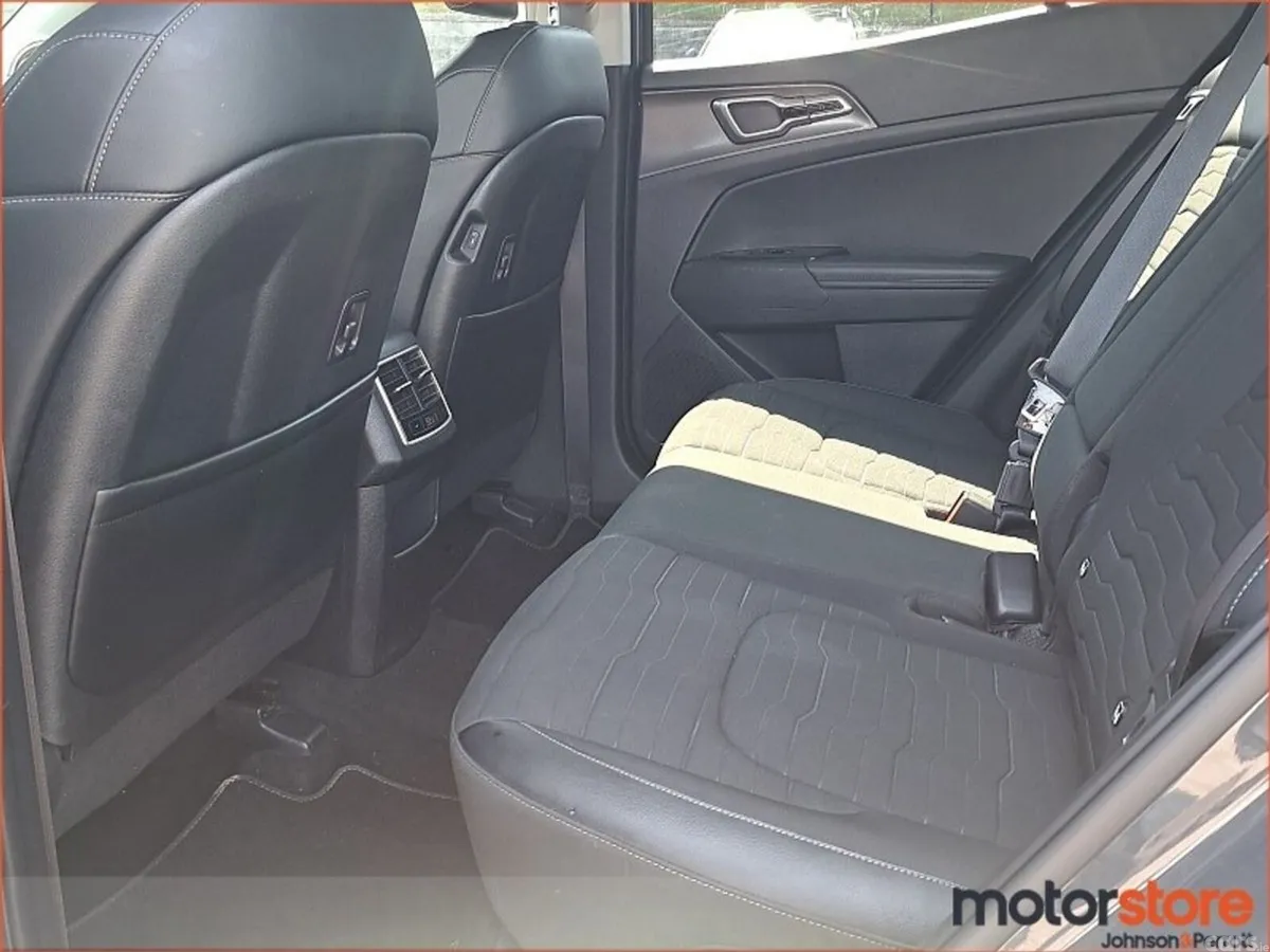 Kia Sportage SUV, Diesel, 2022, Grey