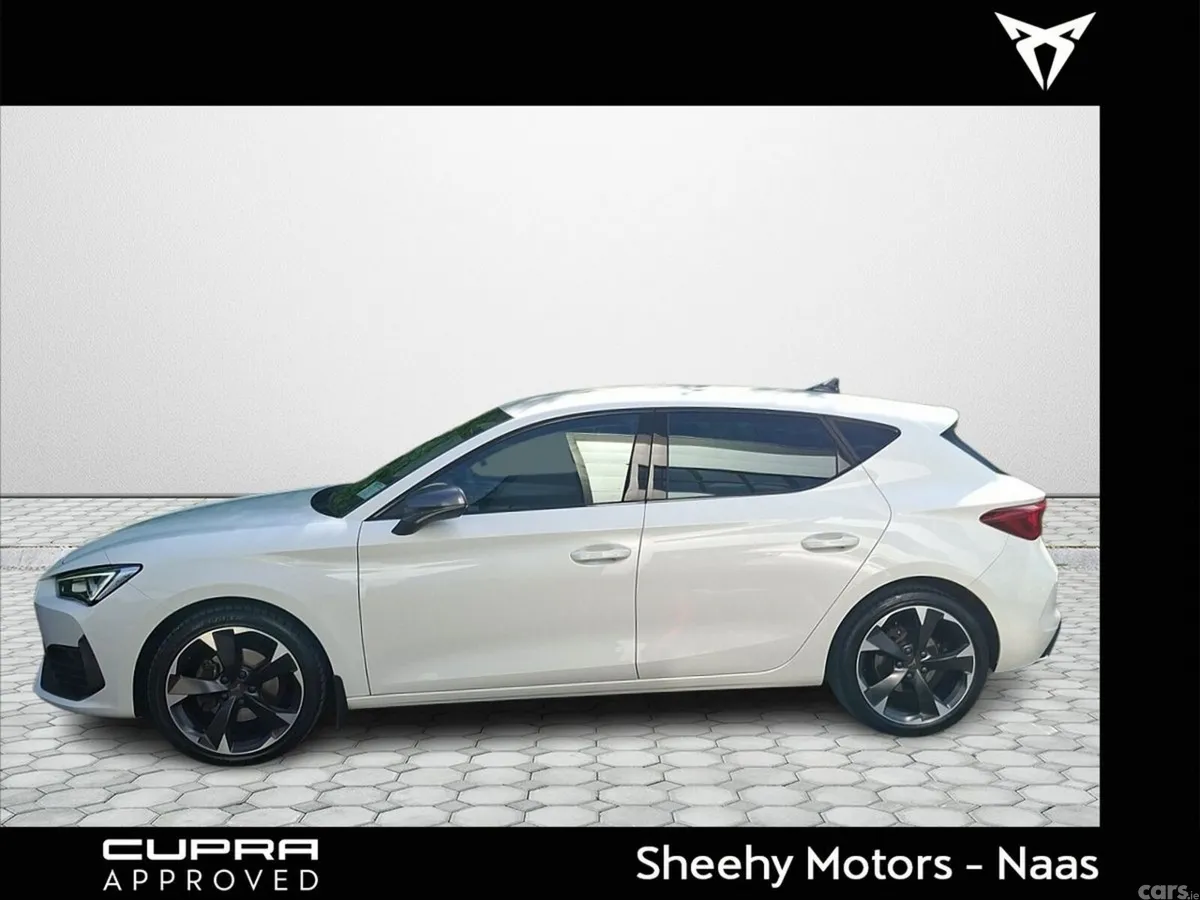 Cupra Leon Estate, Petrol, 2023, White