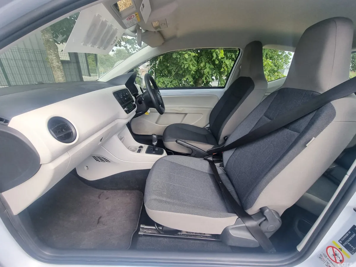 Volkswagen up! Hatchback, Petrol, 2013, White