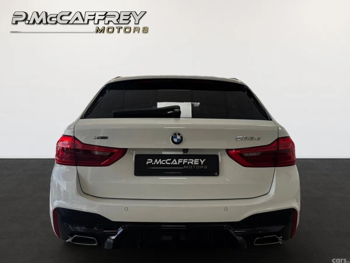 BMW 5-Series Estate, Diesel, 2020, White