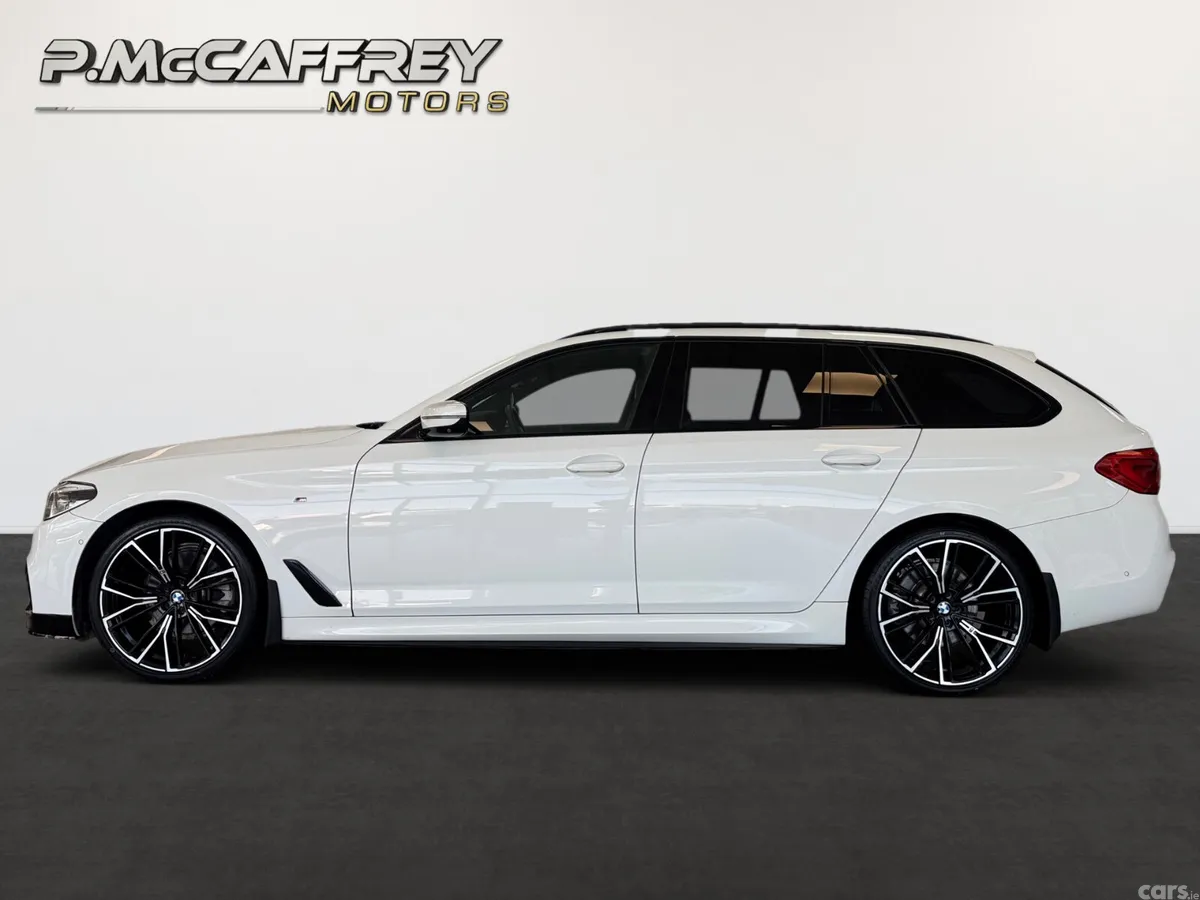 BMW 5-Series Estate, Diesel, 2020, White
