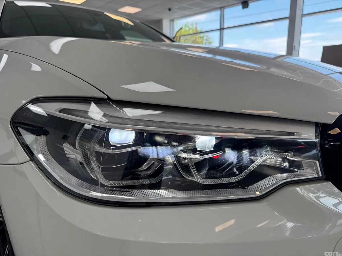 BMW 5-Series Estate, Diesel, 2020, White