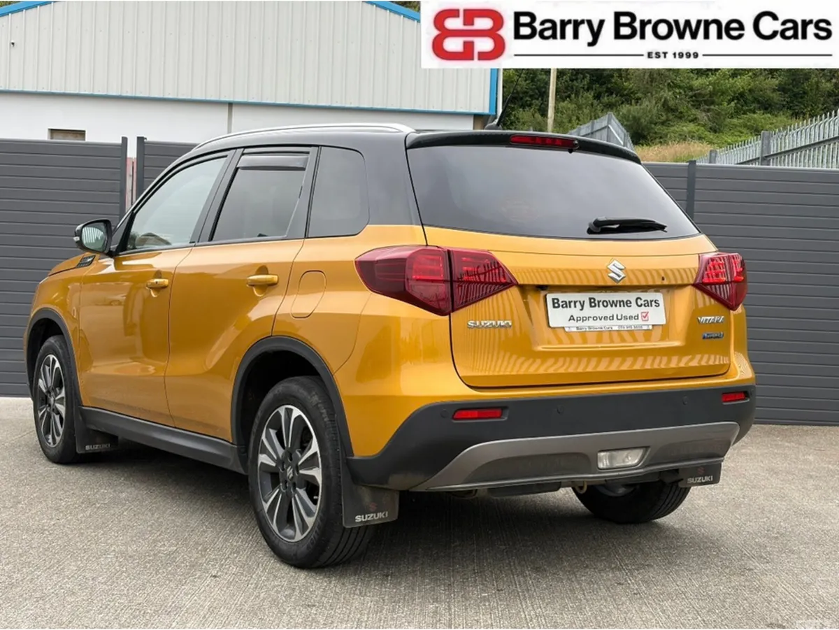 Suzuki Vitara SUV, Petrol Hybrid, 2024, Yellow