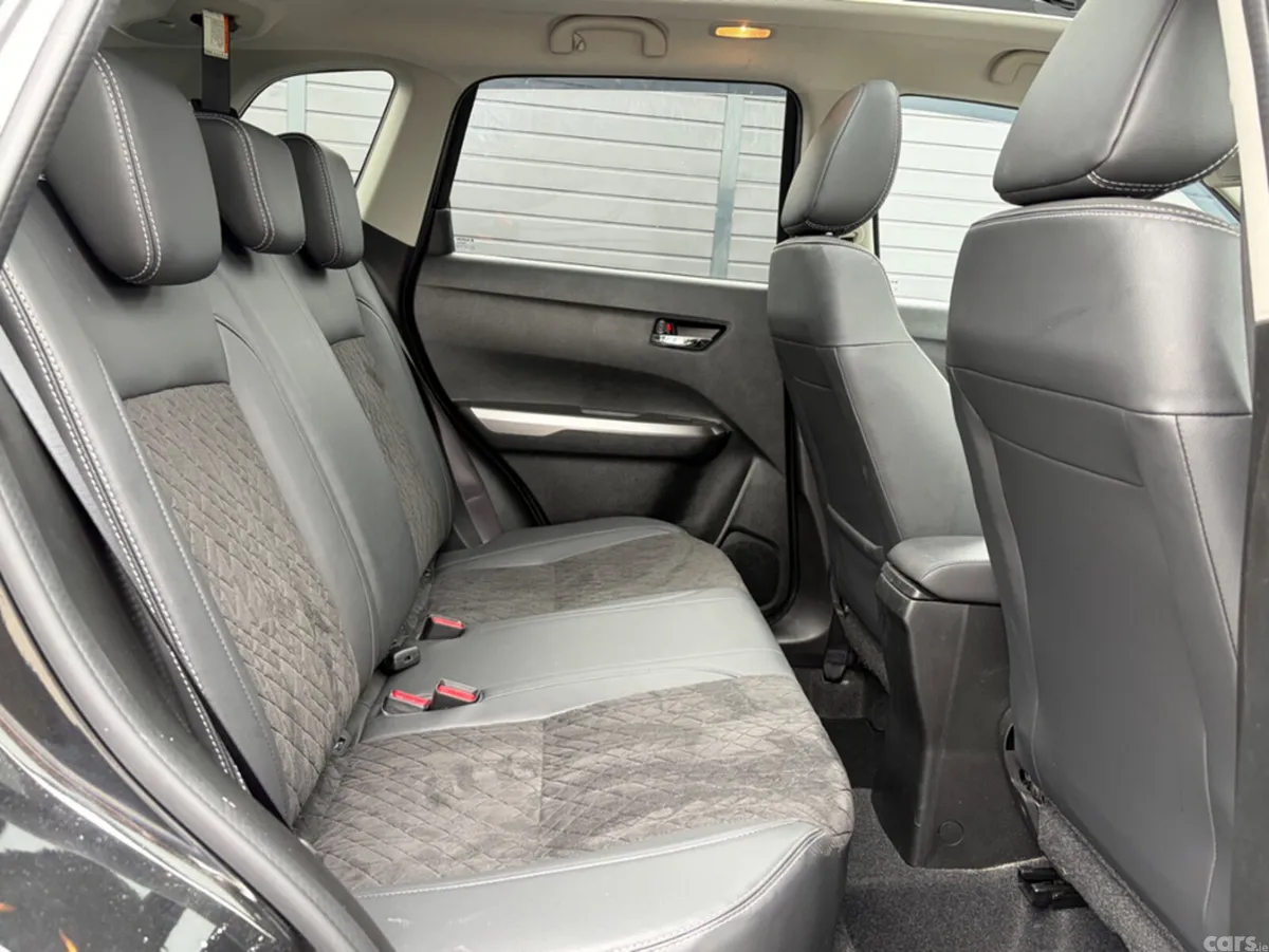 Suzuki Vitara SUV, Petrol Hybrid, 2024, Black