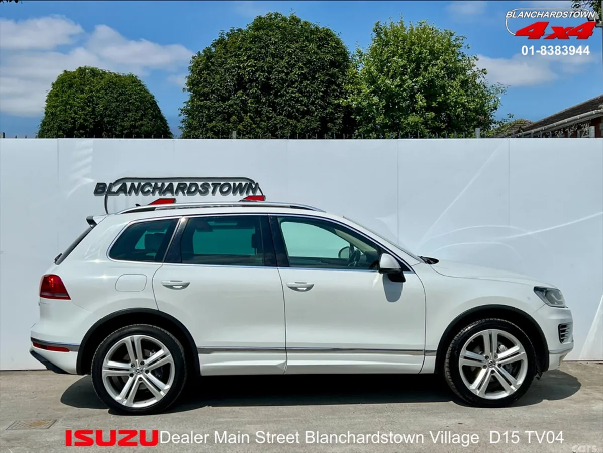Volkswagen Touareg Pick Up, Diesel, 2018, White