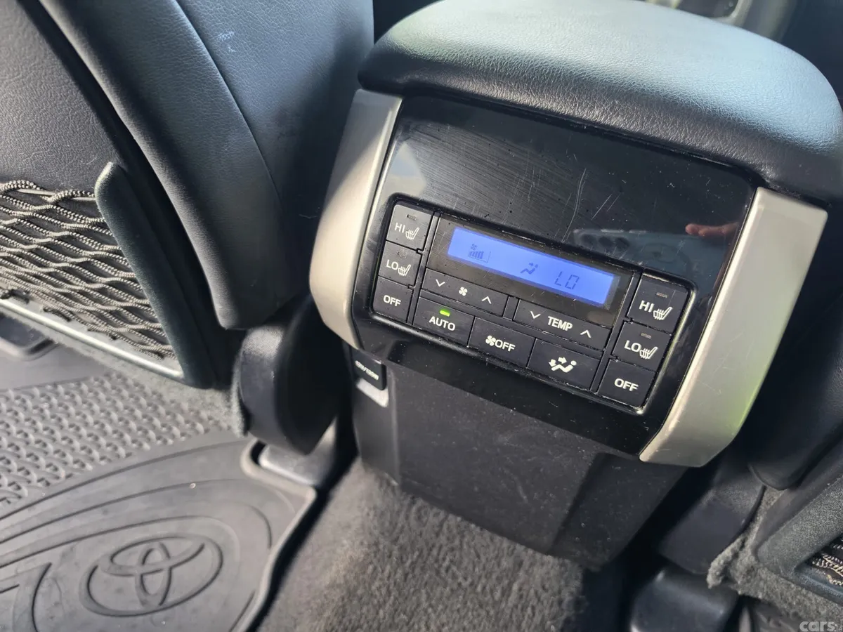 Toyota Land Cruiser SUV, Diesel, 2018, White