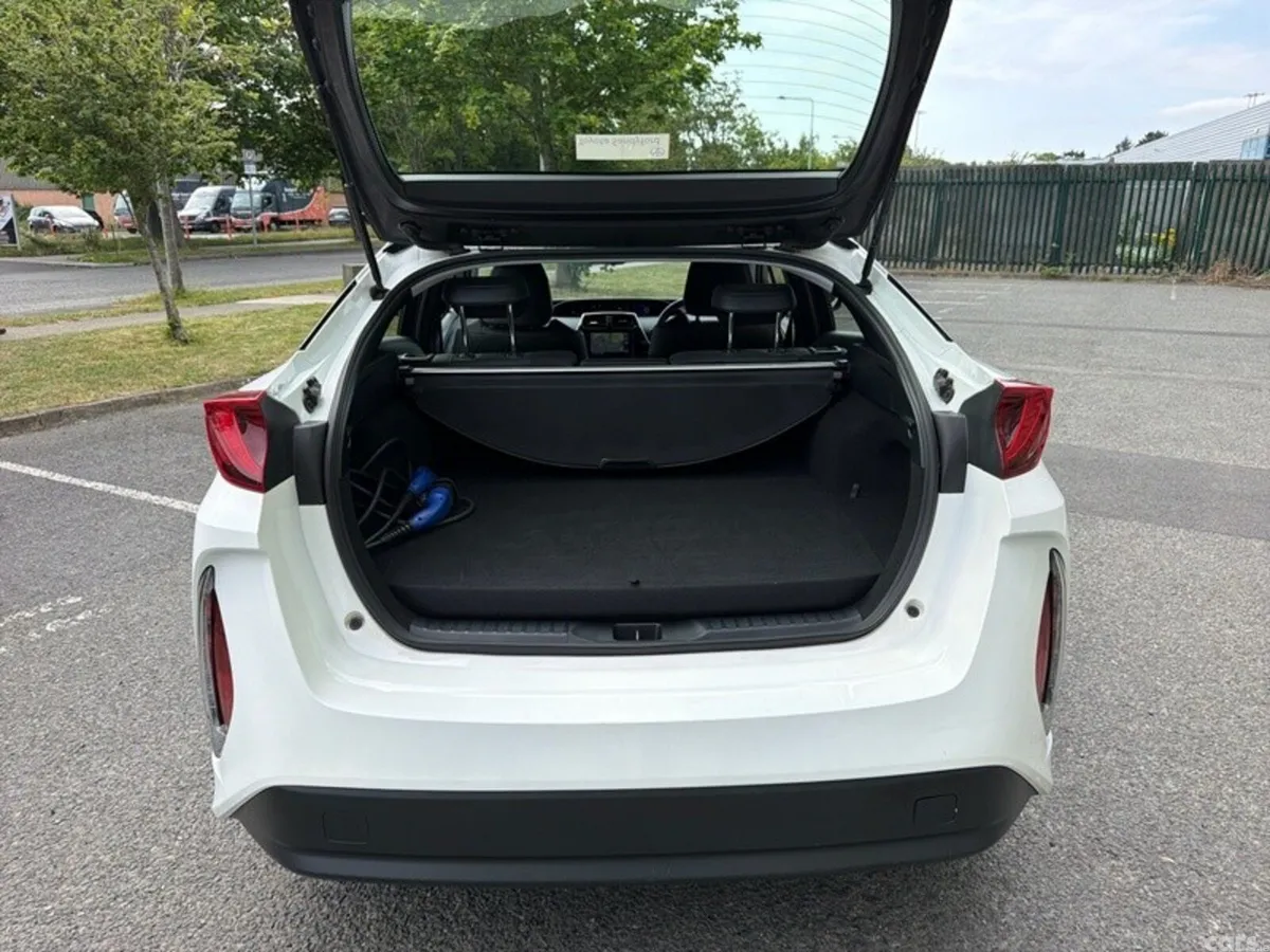 Toyota Prius Hatchback, Petrol Plug-in Hybrid, 2019, White