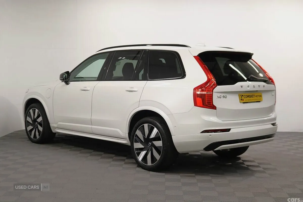 Volvo XC90 SUV, Petrol Hybrid, 2024, White