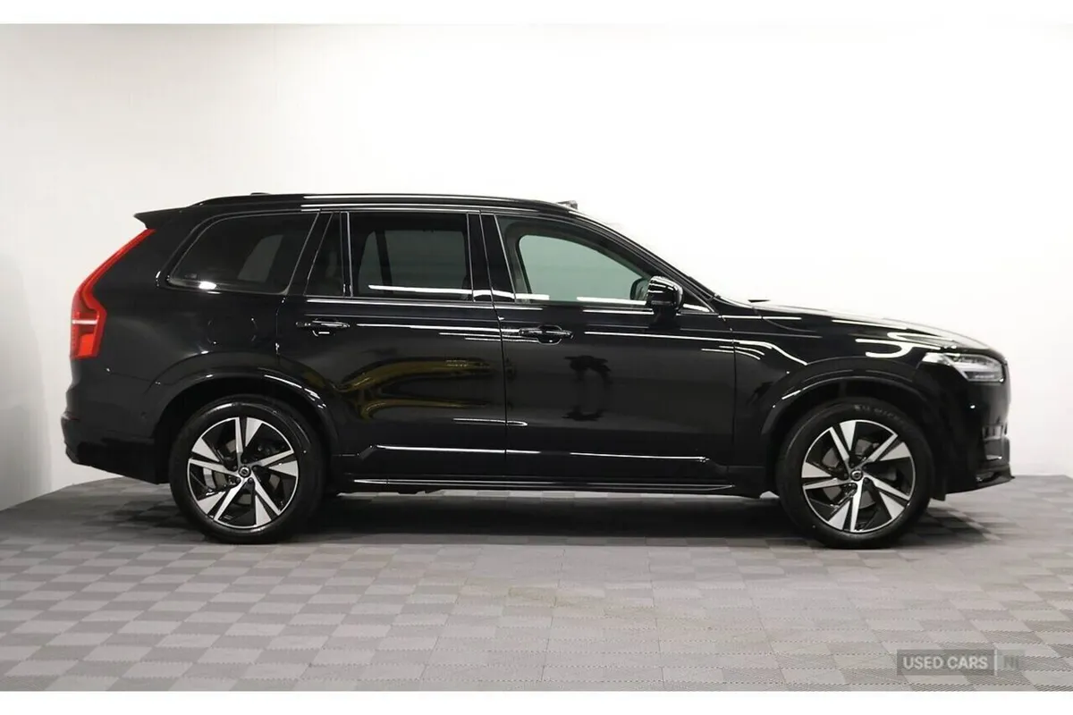 Volvo XC90 SUV, Diesel Hybrid, 2023, Black