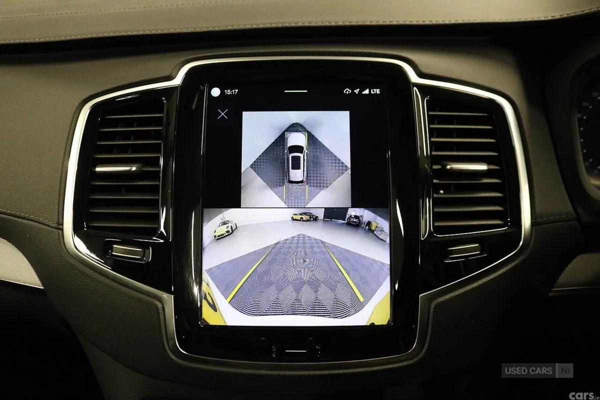 Volvo XC90 SUV, Petrol Hybrid, 2024, White