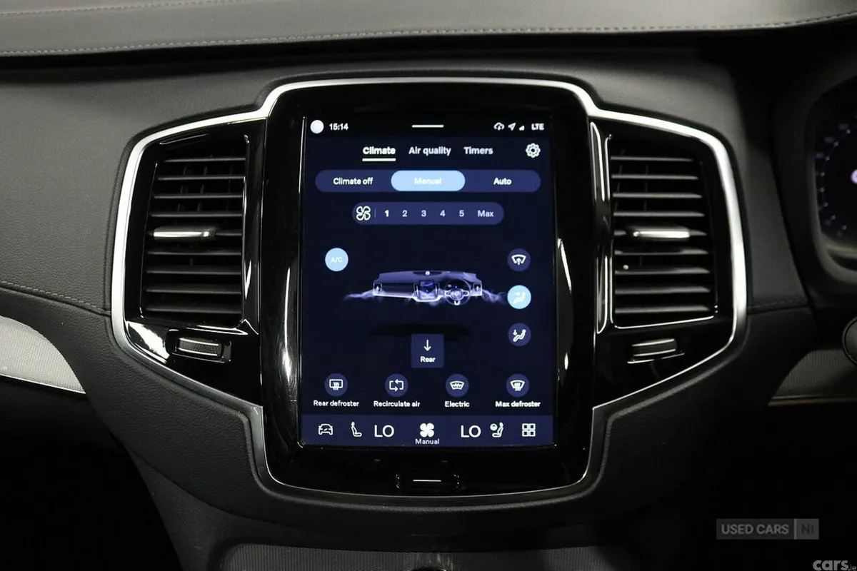 Volvo XC90 SUV, Petrol Hybrid, 2024, White