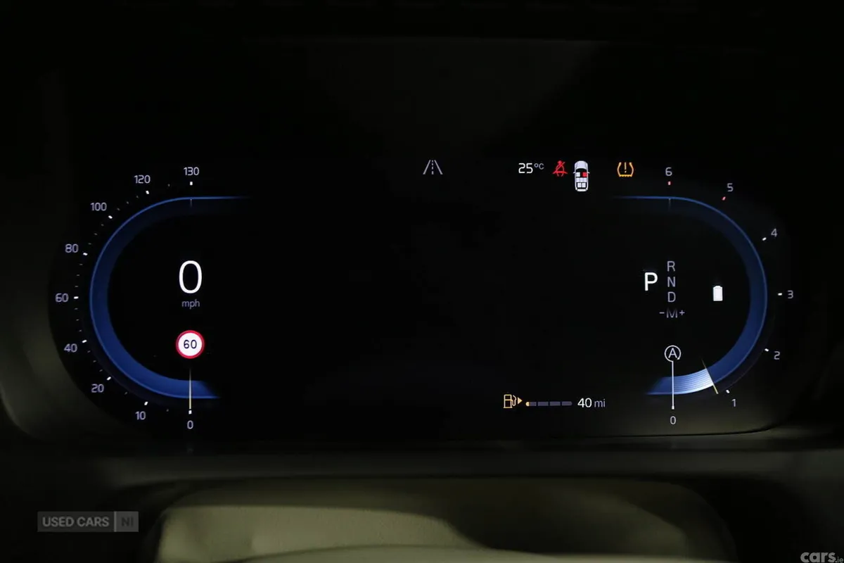 Volvo XC90 SUV, Diesel Hybrid, 2023, Black