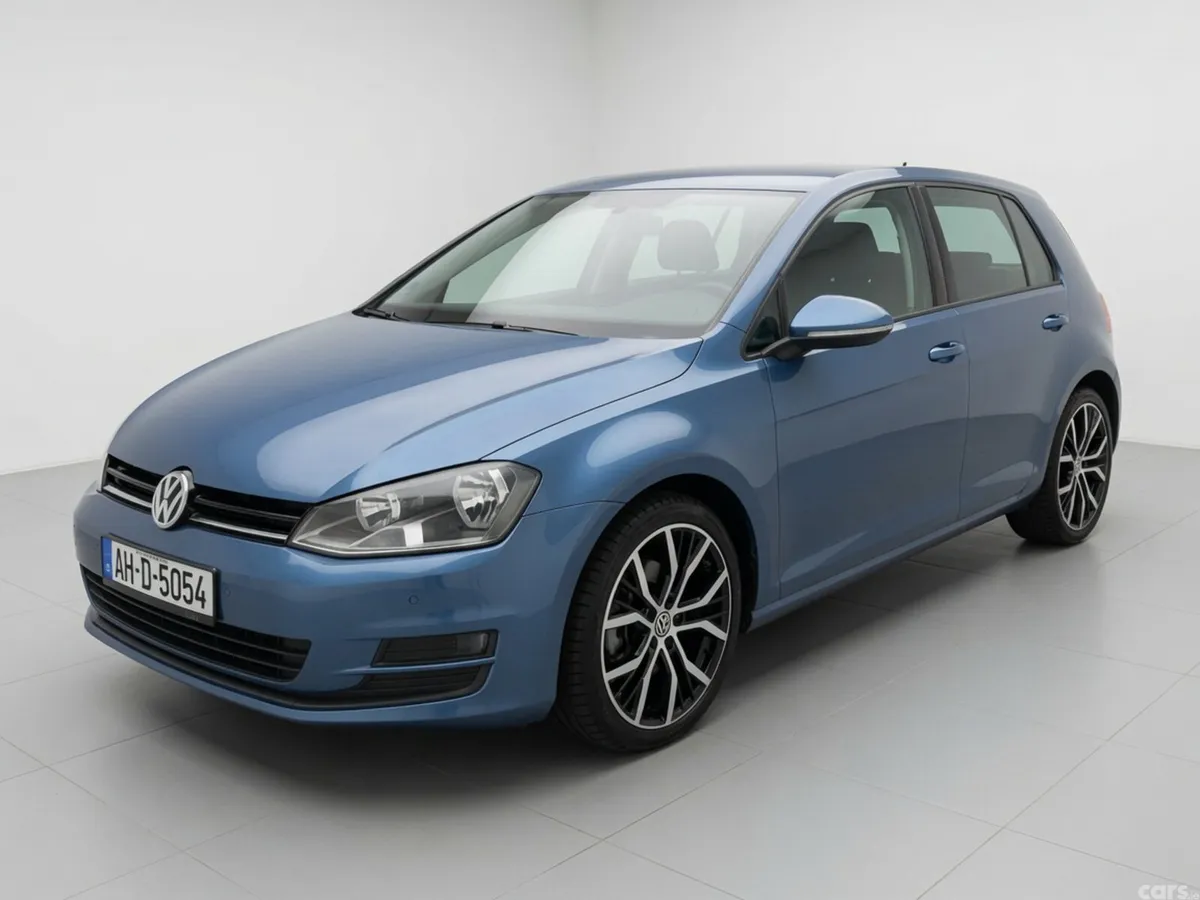 Volkswagen Golf Hatchback, Petrol, 2014, Blue