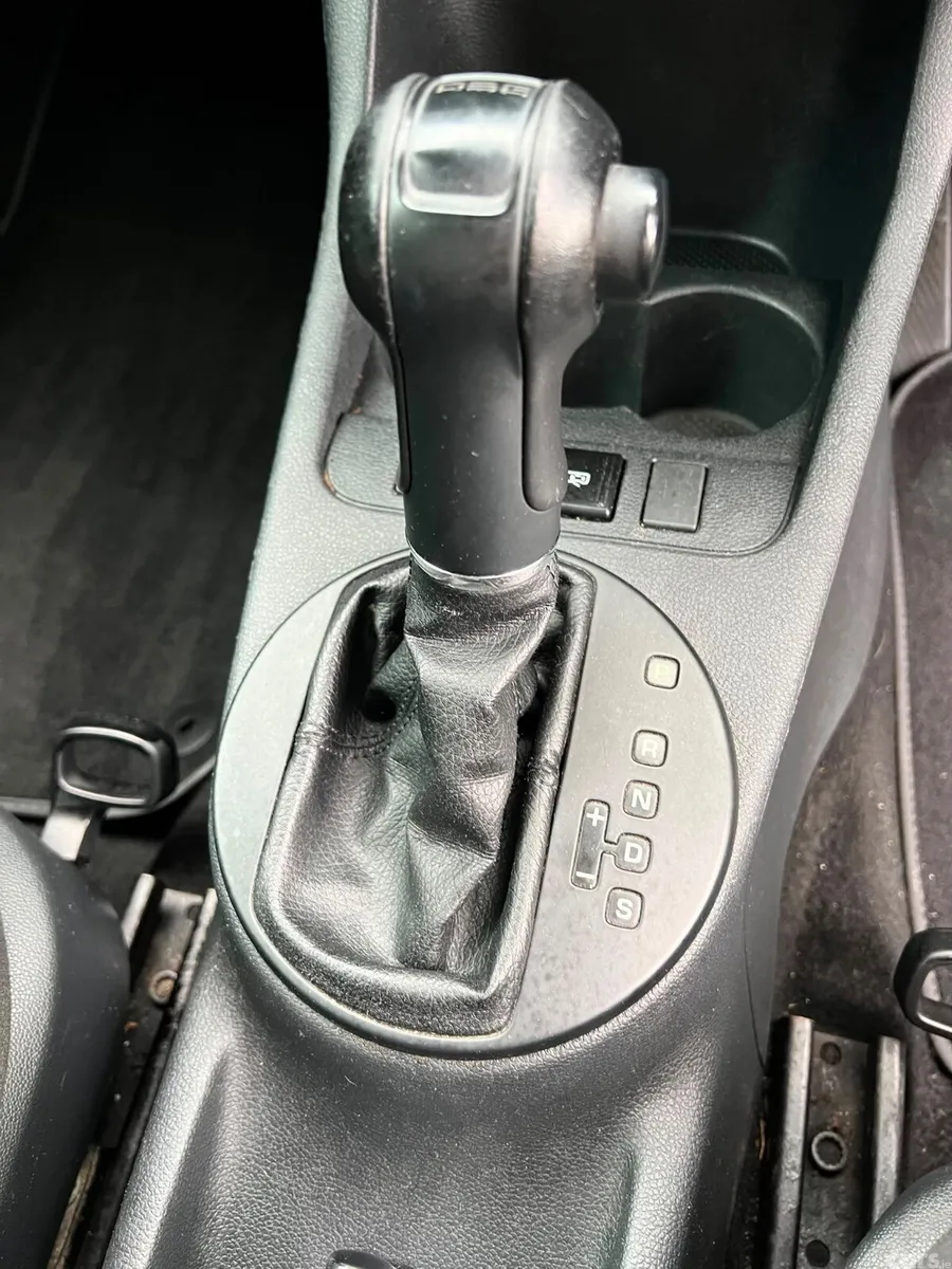 Skoda Fabia Estate, Petrol, 2012, Silver