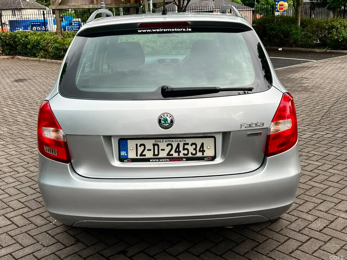 Skoda Fabia Estate, Petrol, 2012, Silver